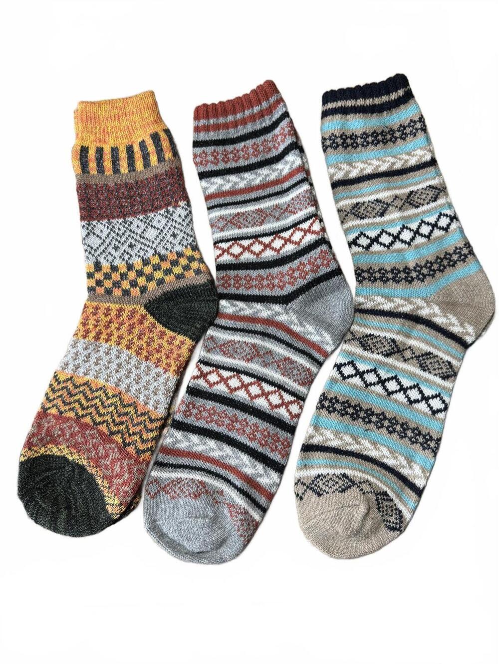 Lot of 3 Multicolor Patterned Crew Socks - Lot 46